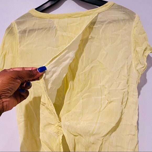 We The Free Marble Effect Button Down Blouse Top Size Medium - Picture 6 of 9